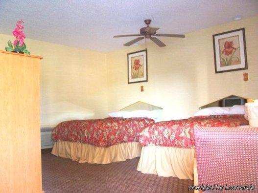 Deluxe Inn - Savannah Habitación foto